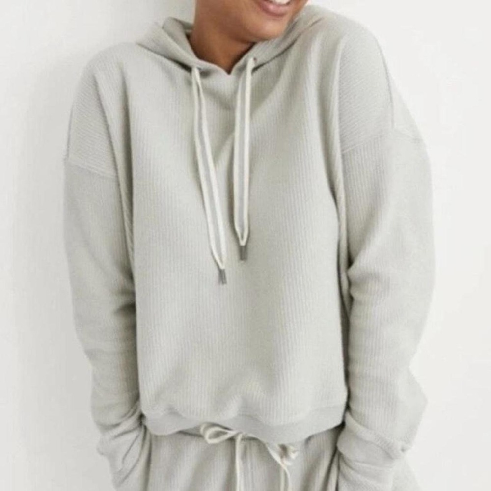 Aerie Sage Green Cropped Ribbed Hoodie Size L
